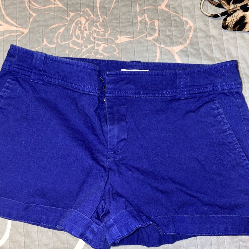 blue shorts